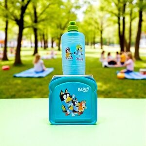 Bluey Lunch Set - New - Water Bottle & Sandwich Keeper